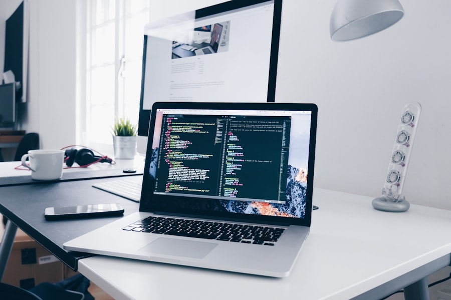 Sampul kelas Front-End Web: HTML, CSS, sampai React